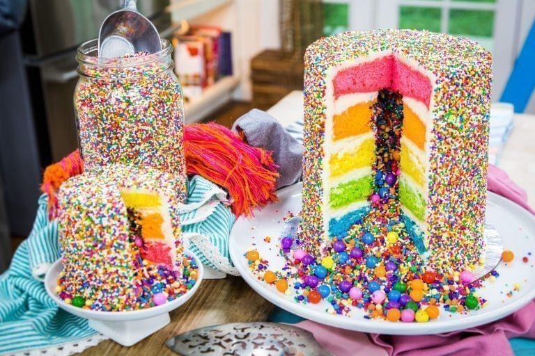 cake decorating