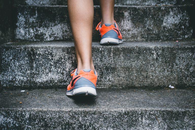 How to start living a healthy lifestyle