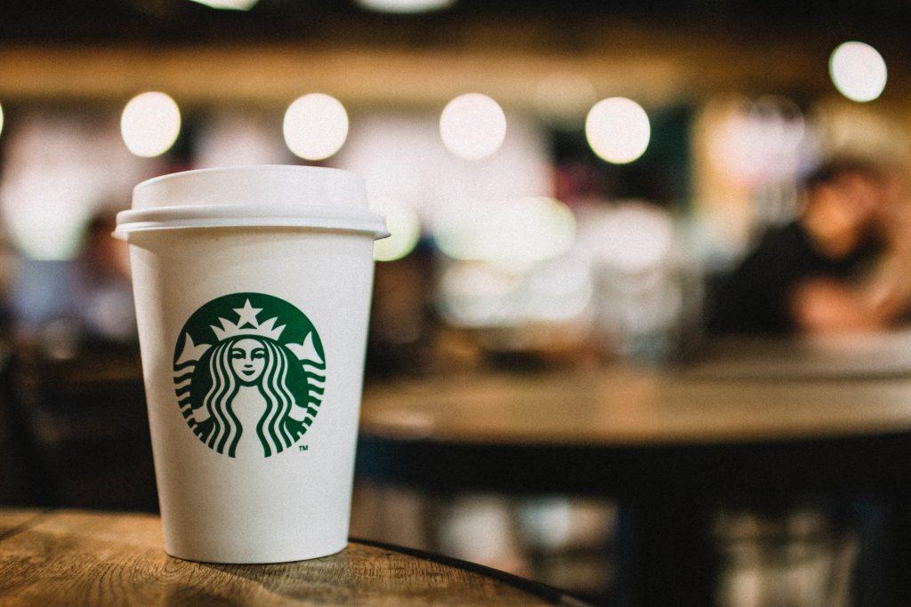 starbucks stores close