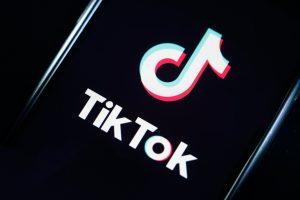 TikTok silhouette challenge