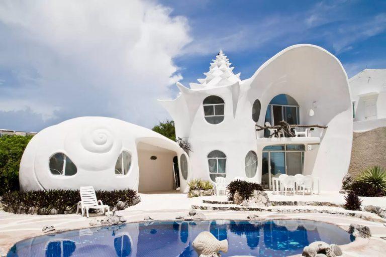 airbnb banned parties
