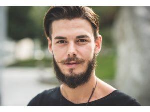 beard comb with well groomed beard