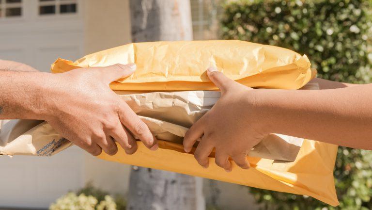 The pandemic hasn’t ended—and shipping problems haven’t either