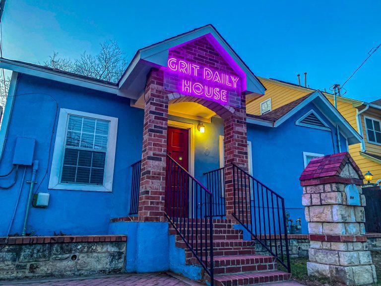 Grit Daily House sets a high mark for on-stage content.