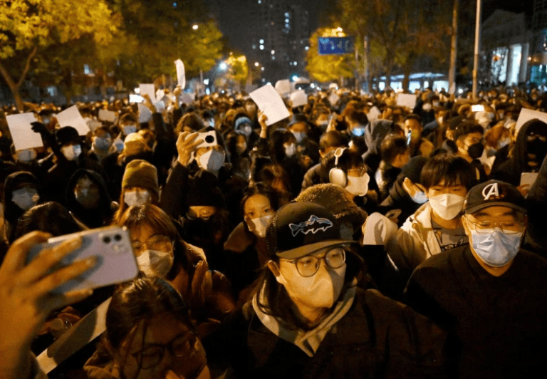 Chinese spam campaign causes chaos at Tiwtter.