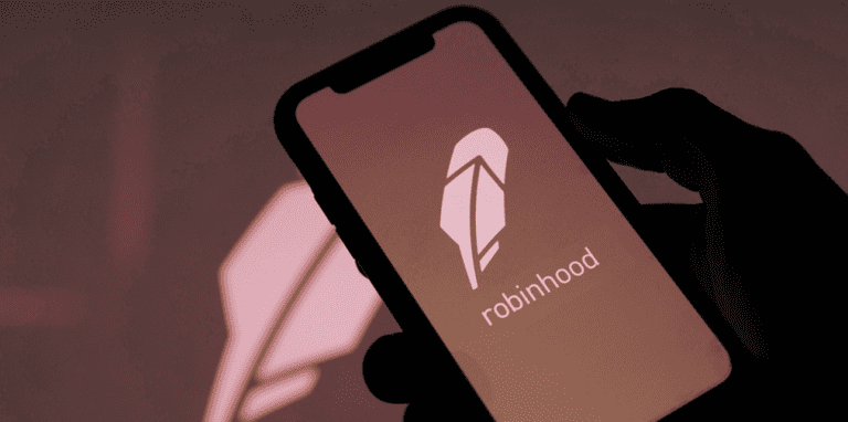 Federal authorities seize FTX assets, including Robinhood shares