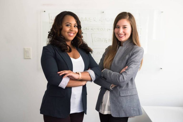 becoming-successful-before-30:-five-essential-tips