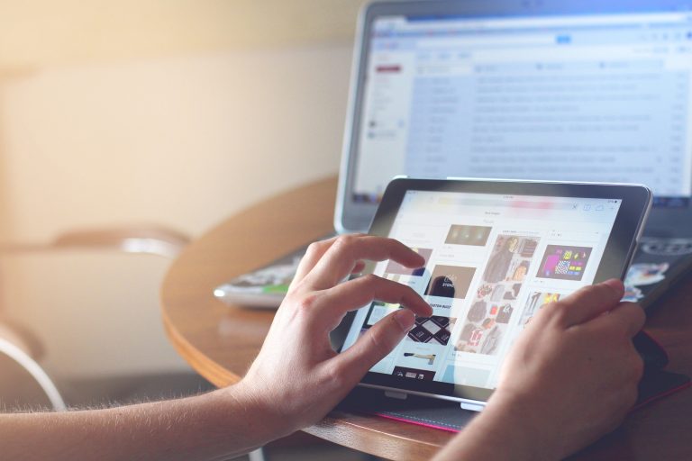 How Can Entrepreneurs Use Social Media to Grow their Businesses