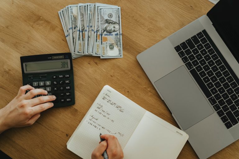 How to Manage Cash Flow for a New Business?