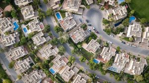is-the-real-estate-market-the-key-to-making-money-this-year?