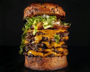 boosting-restaurant-revenues:-effective-marketing-and-branding-strategies