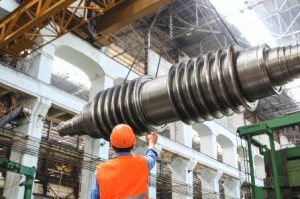 economic-concerns:-us-manufacturing-slump-deepens,-but-inflationary-pressures-stay-in-check