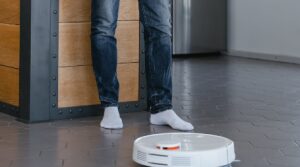 antitrust-concerns:-eu-expands-probe-into-amazon’s-irobot-acquisition