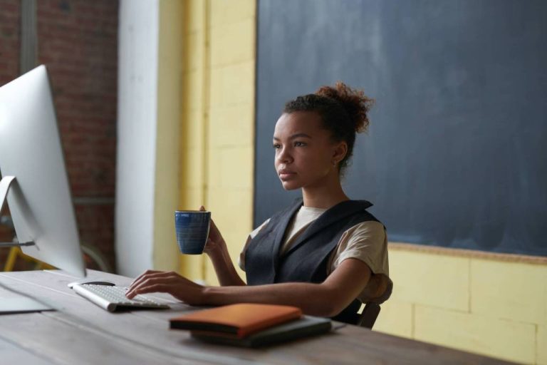 navigating-the-digital-landscape:-solutions-to-elevate-your-webinars