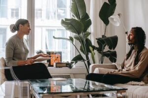 navigating-a-crisis:-how-one-ceo-triumphs,-insights-from-the-experts