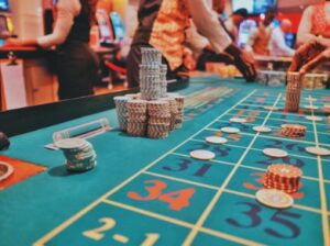 workplace-misconduct-settlement:-steve-wynn-agrees-to-pay-$10-million