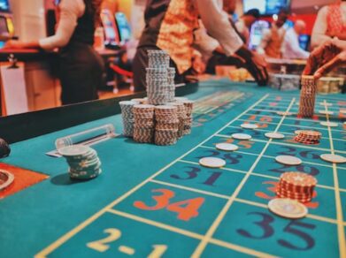 workplace-misconduct-settlement:-steve-wynn-agrees-to-pay-$10-million