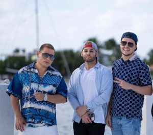 mozverse-announces-partnership-with-music-icons-scott-storch-and-jadakiss-to-bring-virtual-live-entertainment-experiences-to-the-world-|-hexa-pr-wire
