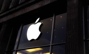 Apple reaches $3 trillion
