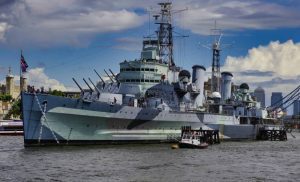 AI-powered war machines in future warfare