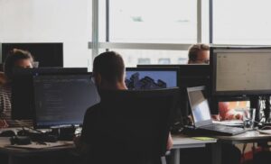 how-to-build-an-efficient-data-team-to-work-with-public-web-data