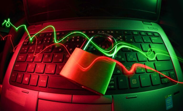 leverage-generative-ai-advantages-while-safeguarding-your-future