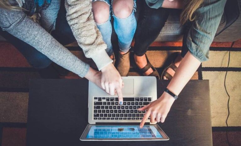 capture-millennial-and-gen-z-flexible-payments-and-connected-shopping-experiences