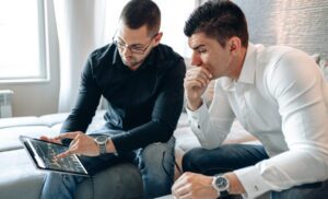 the-drawbacks-of-using-ai-in-digital-marketing-and-content-strategy