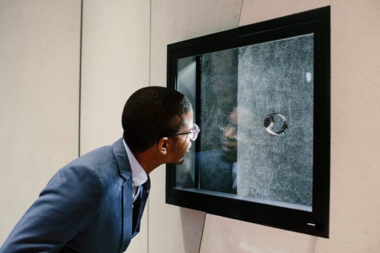 levita-announces-new-range-of-immersive-visual-display-products,-building-on-gravity-display-success