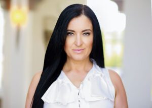 Bettina Reisenauer-Grimsley