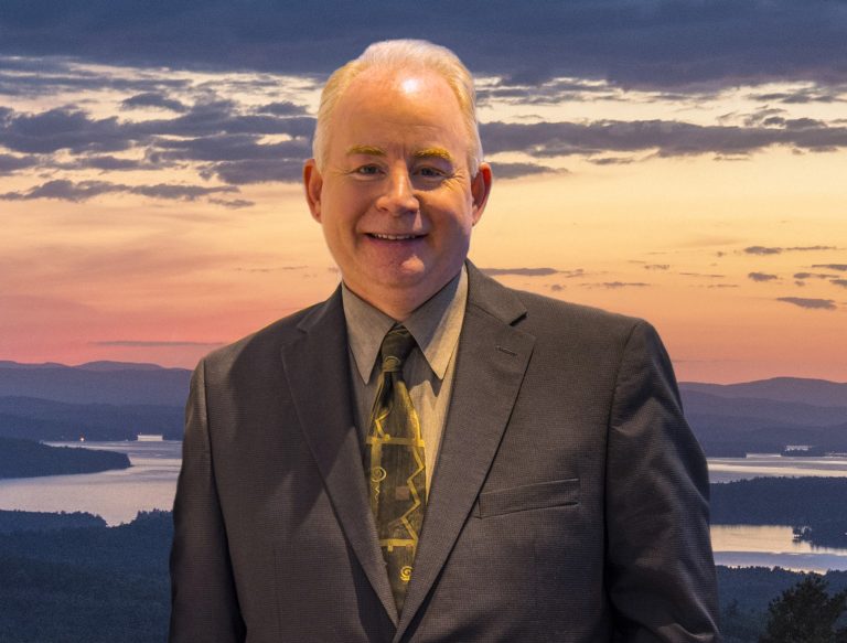 Michael Travis, The Waterfront Agent, New Hampshire Real Estate Maestro