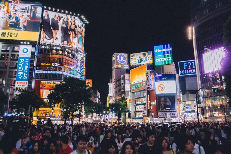Turning Data into Dollars: Navigating the Shift with Data-Driven Insights and Results-Driven Creatives