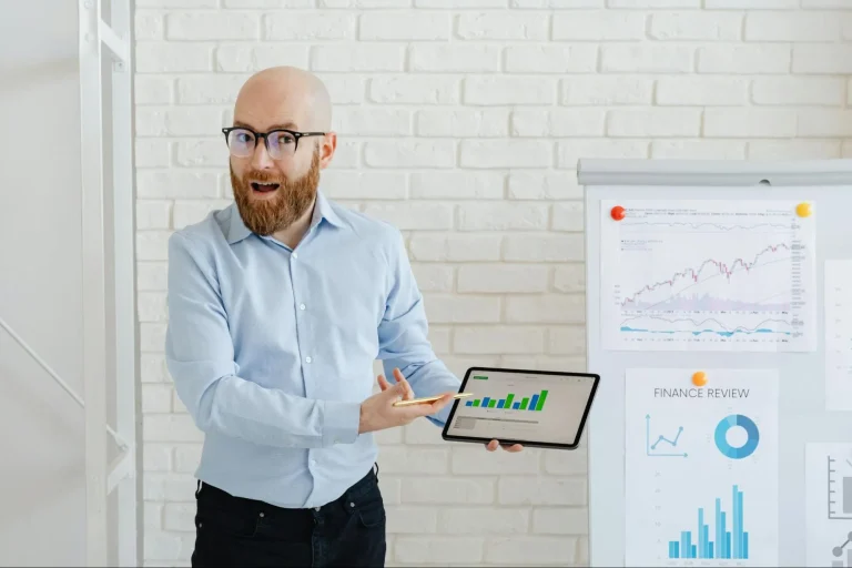15 Financial Metrics Every Entrepreneur Should Track for Growth