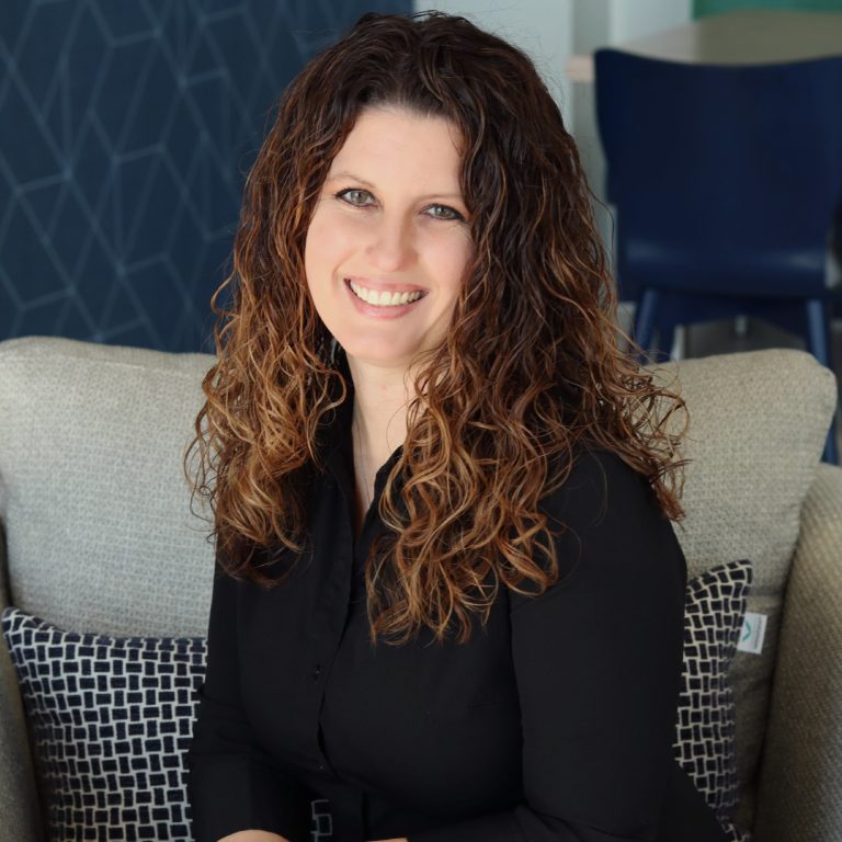 Kirstin Olszewski Shares 3 Tips to Make the Most of Home Selling in the Current Market