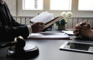 Lemon Lion Consulting Explains Why Lawyers Can’t Help with Your Timeshare Exit