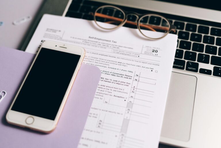 How Small Businesses Can Reduce Administrative Overhead