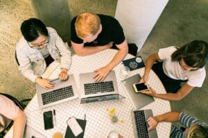 Overcoming Common E-Commerce Marketing Challenges: Perspectives from Industry Leaders