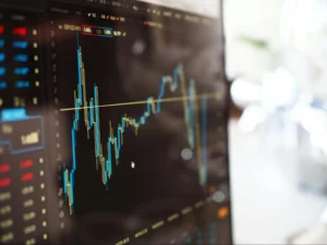 10 Creative Uses of AI in Personal Finance Management