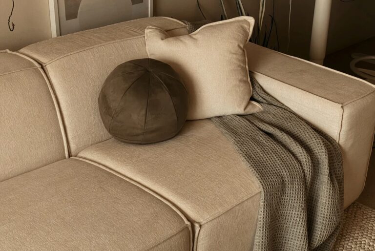 Rove Lab’s M1 Sofa
