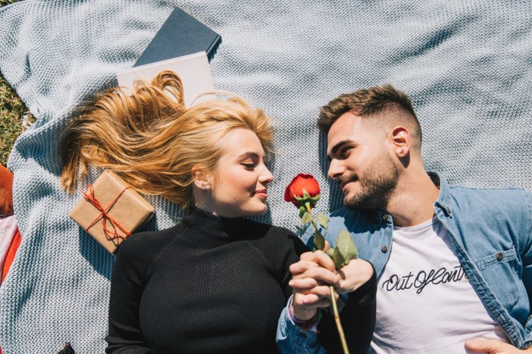 New App Sexy Time Offers a Playful Way for Couples to Reconnect