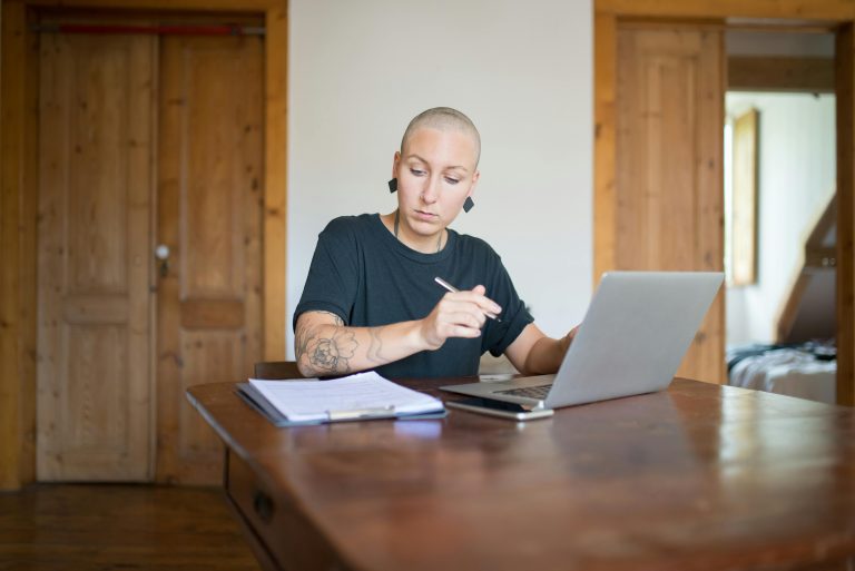 How Online Therapy Platforms Are Revolutionizing Mental Health Access