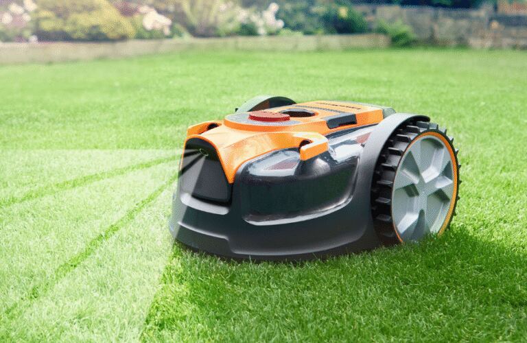 LawnMaster OcuMow