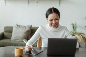 Humans + AI: The Future of  Therapy